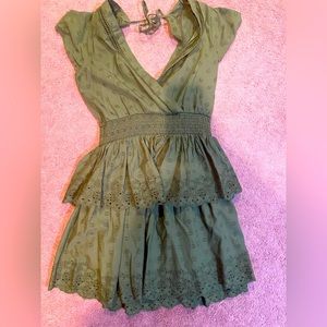 AE garden Party wrap dress forest green